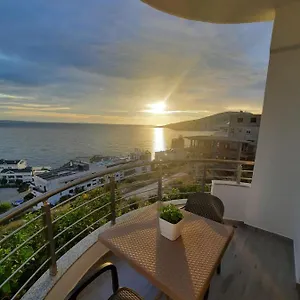 Nora's , Sarandë Albania